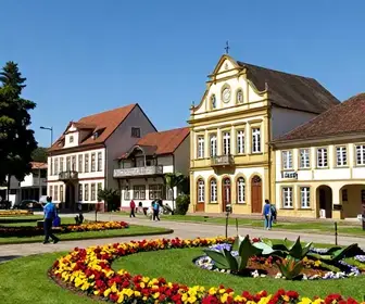 Planejando Sua Viagem: Quantos Dias Ficar em Blumenau Planejando Sua Viagem: Quantos Dias Ficar em Blumenau